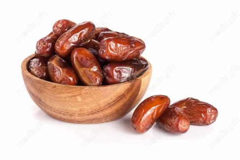 عکس با کیفیت خرمای تازه و خرما خشک پس زمینه سفید MJ001447