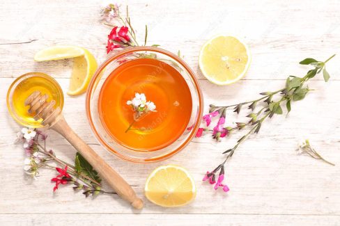 عکس با کیفیت عسل طبیعی در ظرف شیشه ای MJ002273