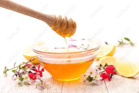 عکس با کیفیت عسل طبیعی در ظرف شیشه ای MJ002276