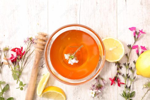 عکس با کیفیت عسل طبیعی در ظرف شیشه ای MJ002281