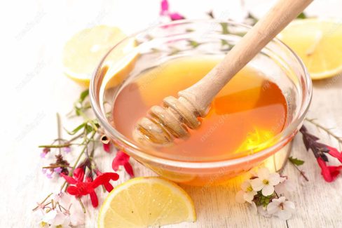 عکس با کیفیت عسل طبیعی در ظرف شیشه ای MJ002282