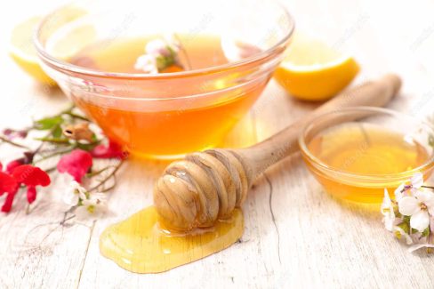 عکس با کیفیت عسل طبیعی در ظرف شیشه ای MJ002285