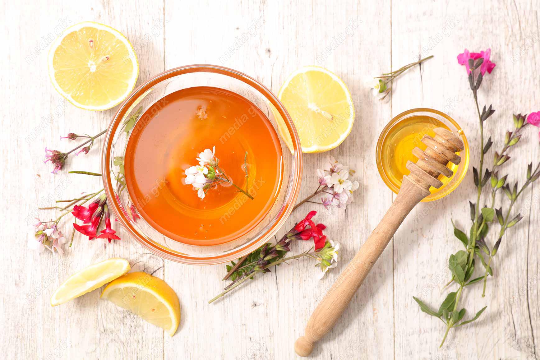 عکس با کیفیت عسل طبیعی در ظرف شیشه ای MJ002286