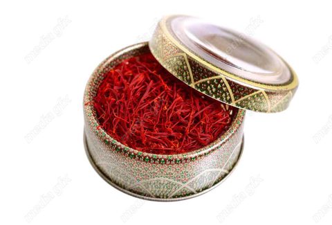 عکس با کیفیت زعفران درون ظرف خاتم MJ002540