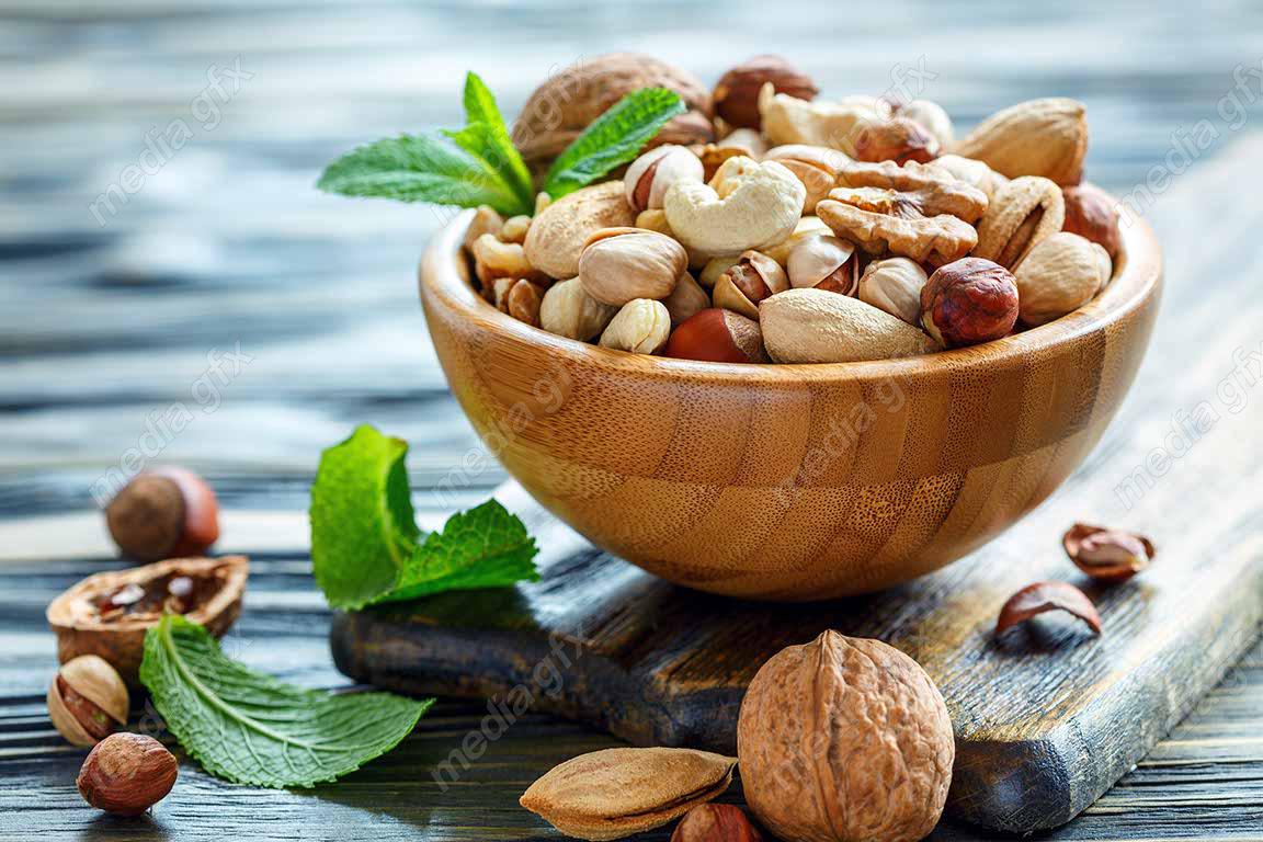 عکس با کیفیت آجیل مغز مخلوط درون ظرف  MJ003436