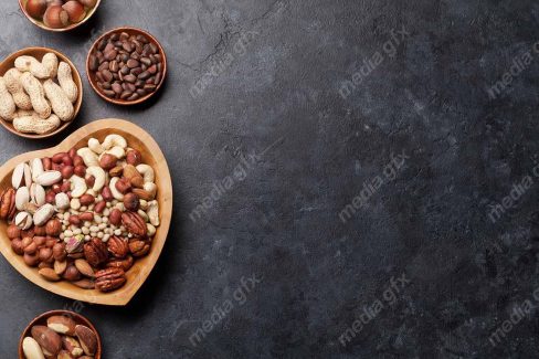 عکس با کیفیت آجیل مغز مخلوط درون ظرف  MJ003441