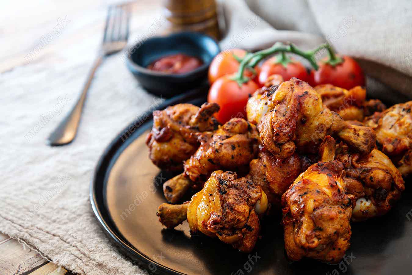 دانلود رایگان عکس با کیفیت مرغ کبابی و سوخاری و دورچین MJ003784