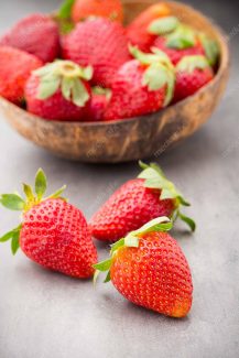 عکس با کیفیت توت فرنگی  MJ003849