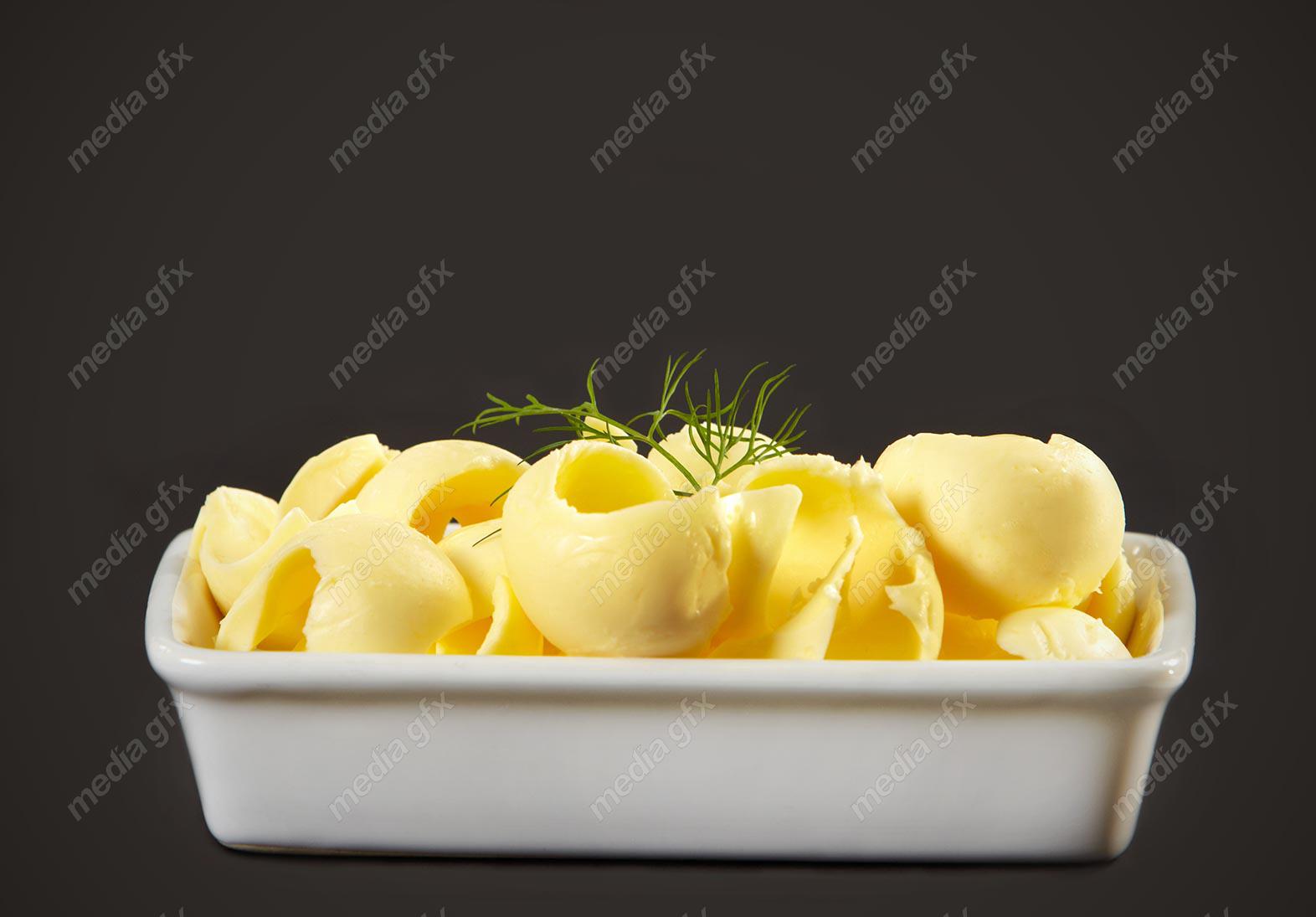 دانلود رایگان عکس با کیفیت کره صبحانه طبیعی و تازه MJ004400