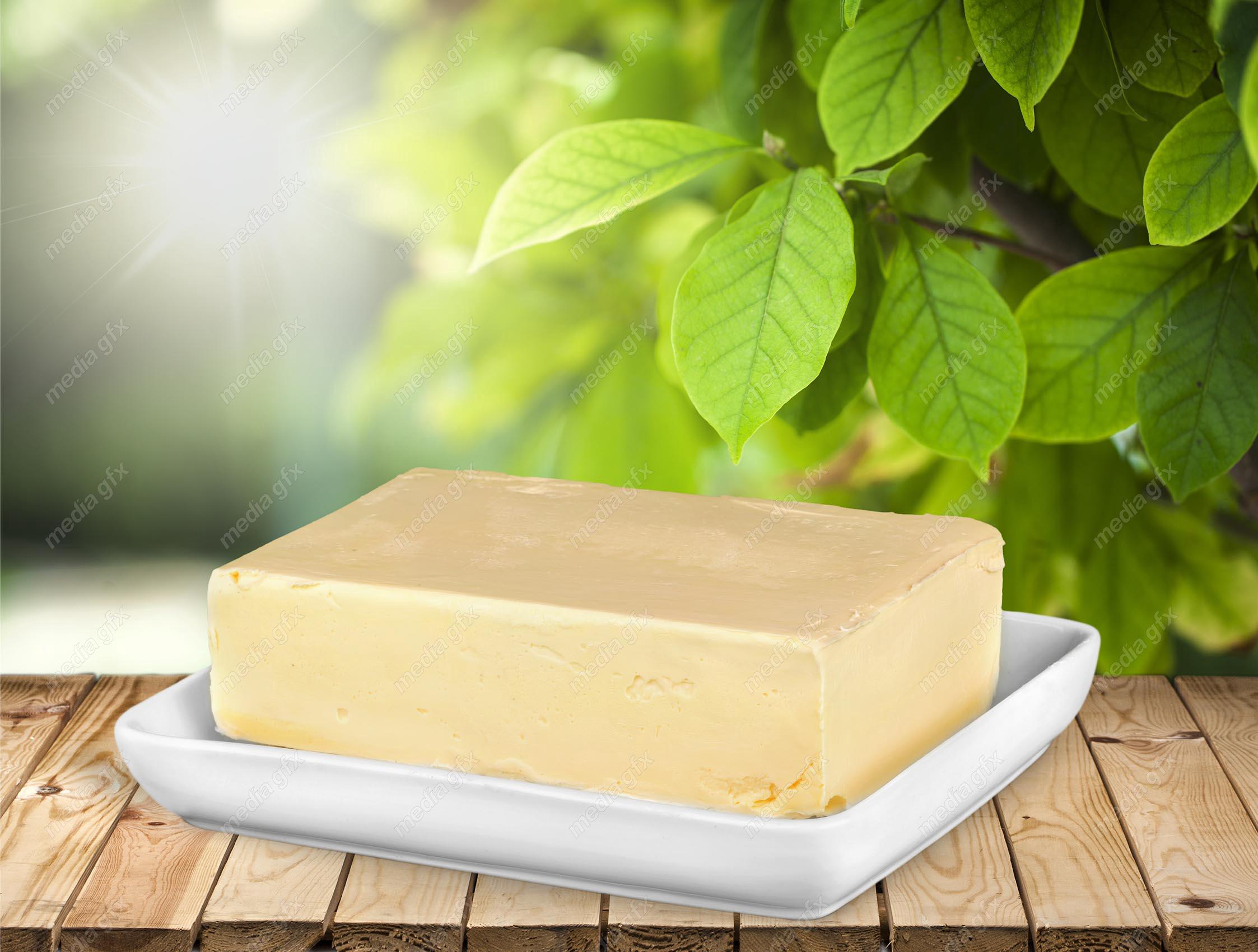 دانلود رایگان عکس با کیفیت کره صبحانه طبیعی و تازه MJ004402