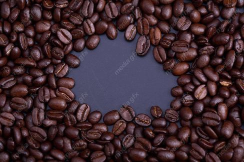 دانلود رایگان عکس با کیفیت پس زمینه دانه های قهوه عربیکا و روبوستا MJ004426