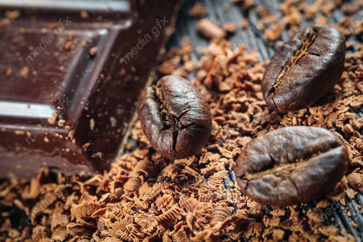 عکس بسیار با کیفیت دانه های قهوه از فاصله نزدیک MJ004471