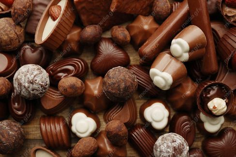 عکس با کیفیت شکلات کاکائویی و شیری طبیعی MJ004507