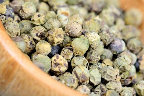 عکس با کیفیت دانه فلفل سیاه آسیاب نشده MJ004755