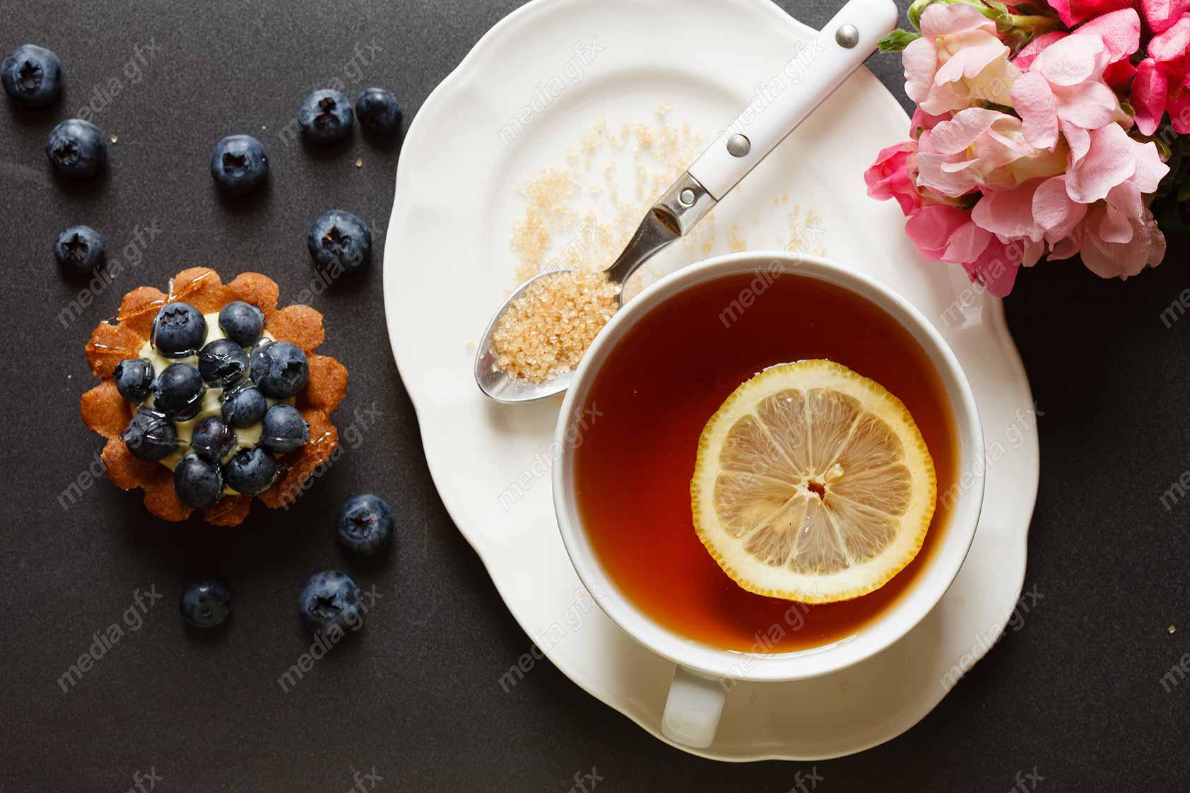 دانلود رایگان عکس با کیفیت دمنوش به لیمو با شکر قهوه ای و بلوبری MJ004768