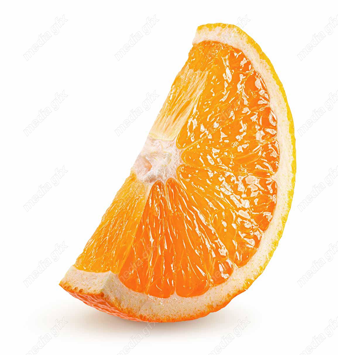 عکس با کیفیت پرتقال برش خورده پس زمینه سفید  MJ005587