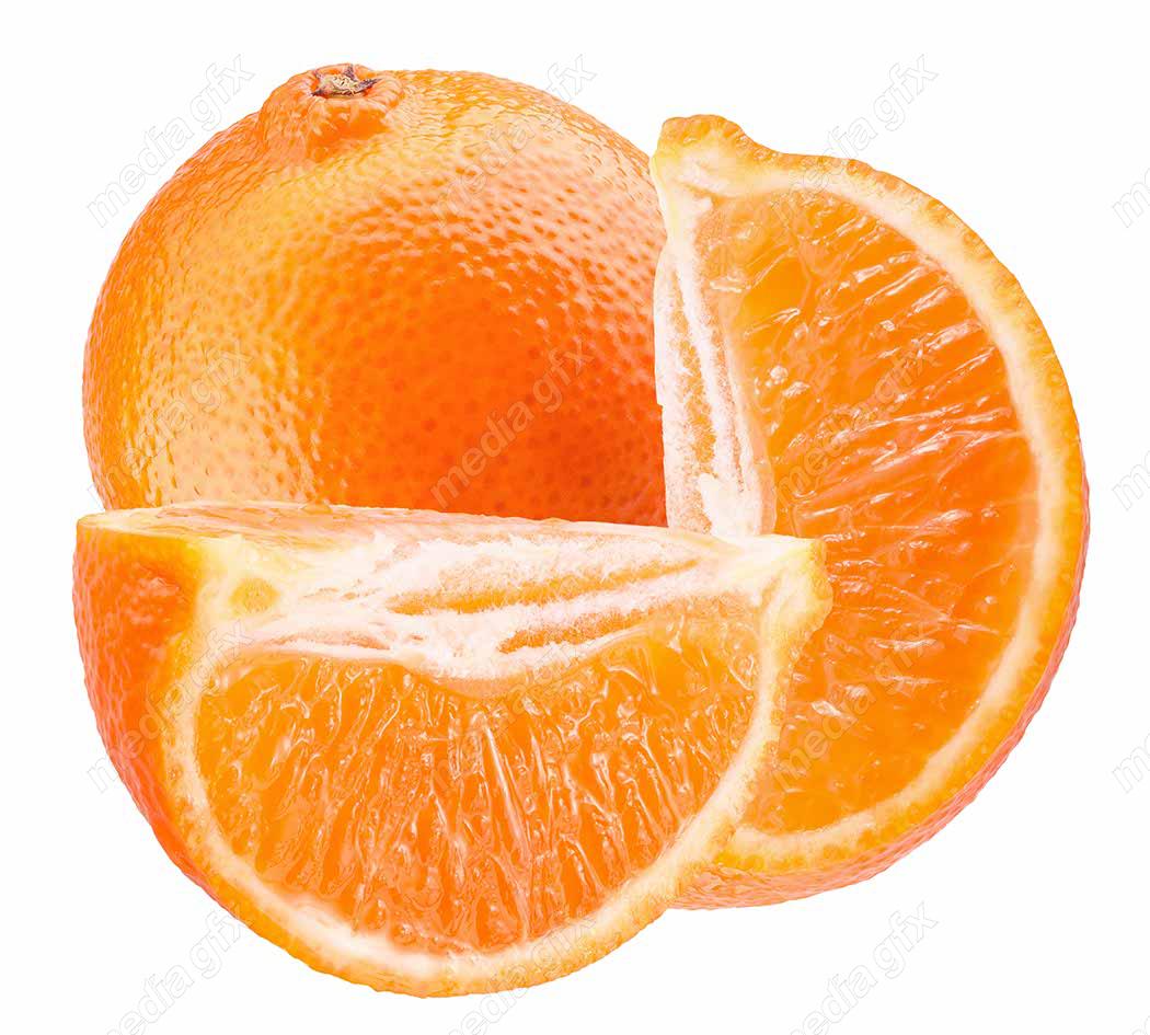 عکس با کیفیت پرتقال برش خورده پس زمینه سفید  MJ005599