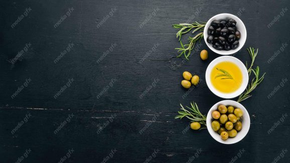 عکس با کیفیت روغن زیتون MJ006075